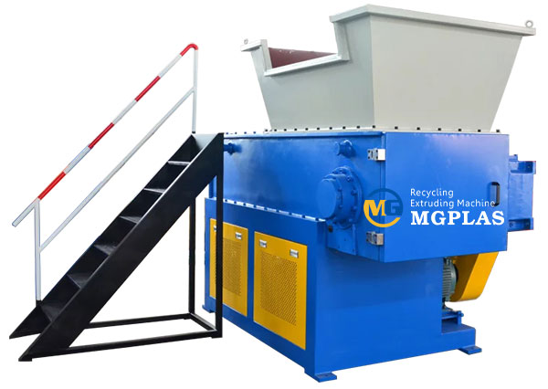 Single Shaft Pet Bottle Shredder Machine