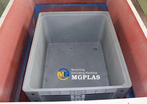 plastic container shredder for plastic bins crates boxes