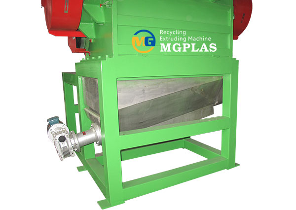 Hot sale plastic bottle crushing machine for PET HDPE bottles recycling